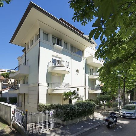 Residence Hamilton Riccione Ngoại thất bức ảnh