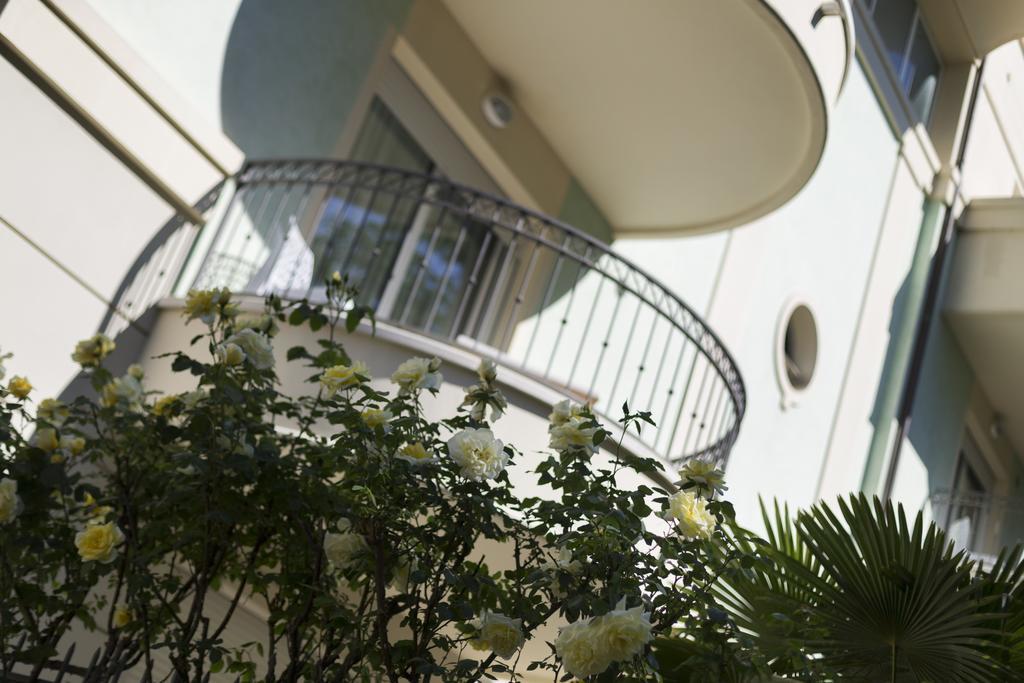 Residence Hamilton Riccione Ngoại thất bức ảnh