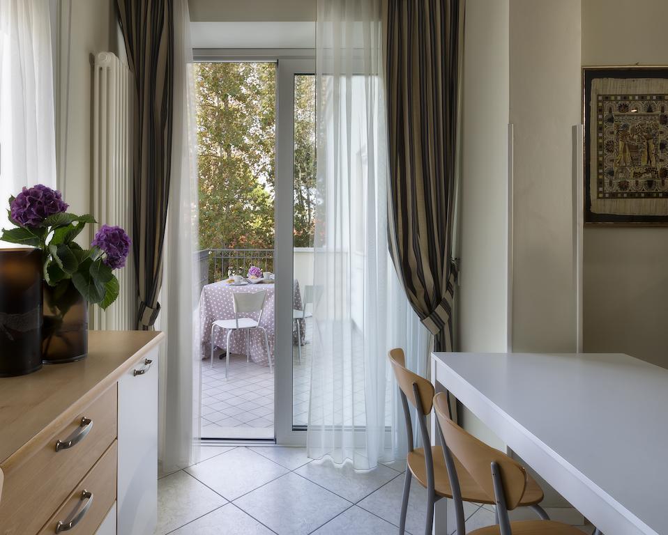 Residence Hamilton Riccione Phòng bức ảnh