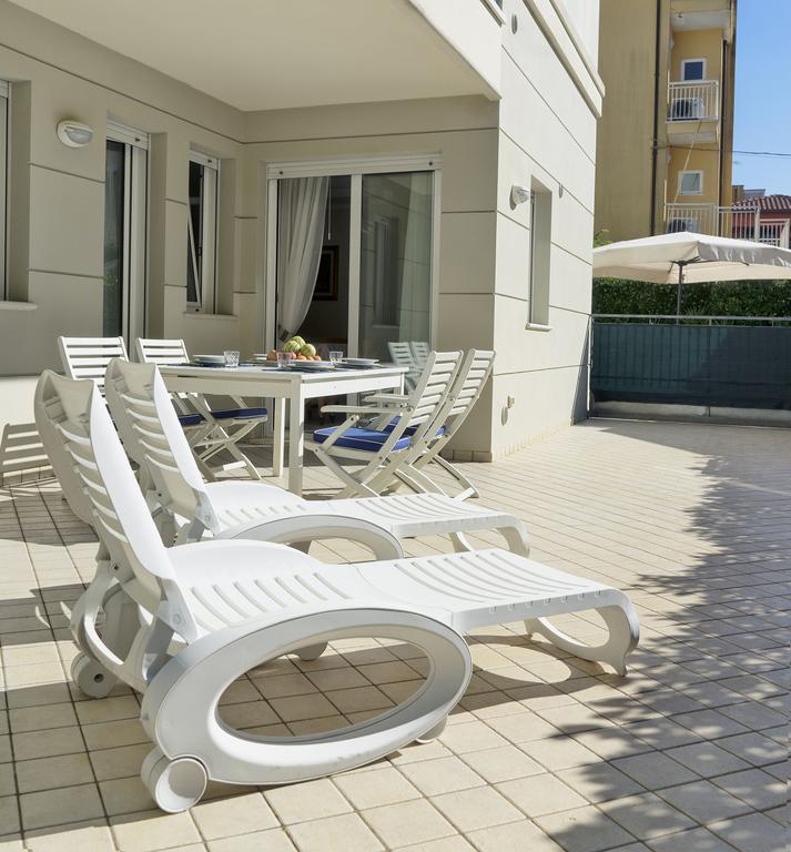 Residence Hamilton Riccione Ngoại thất bức ảnh