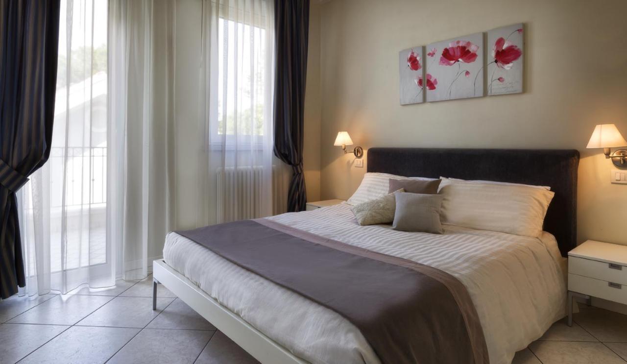 Residence Hamilton Riccione Ngoại thất bức ảnh